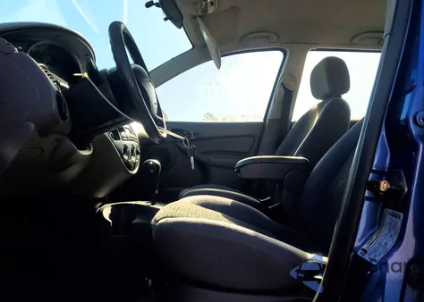 2004 Ford Focus Se from USA, damaged, VIN 1FAFP36354W187687